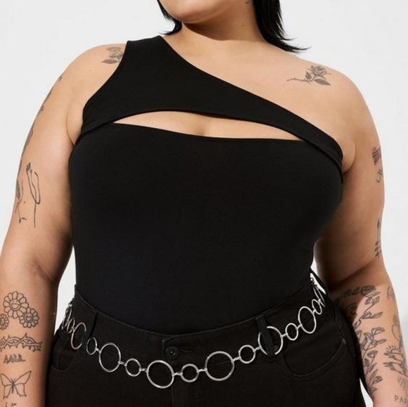 5X • Torrid • Foxy Cutout One Shoulder Top - Picture 6 of 7